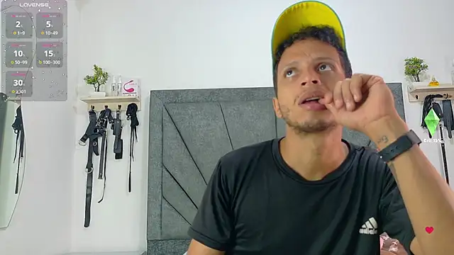 DamianandEva online show from 05/23/26, 01:04