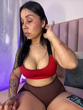 Natural BIGASS Nina online show from 05/26/26, 07:32