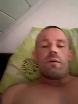 Snapshot of superbertok chatting on 11/20/25, 08:03 superbertok online show from 11/20/25, 08:03