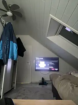 Snapshot of superbertok chatting on 12/04/25, 12:47 superbertok online show from 12/04/25, 12:47