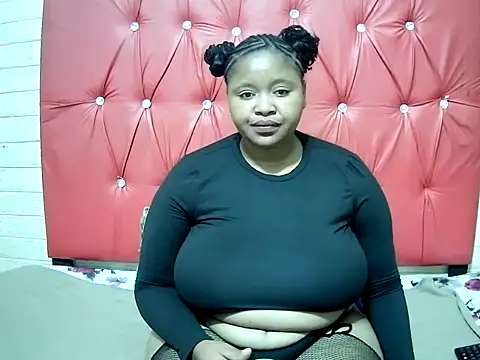 MilkMeDownBBY online show from 10/30/25, 06:26