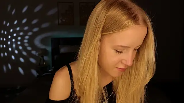 adele armass online show from 06/10/26, 08:52