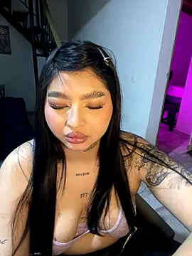 babykw online show from 11/14/25, 01:04