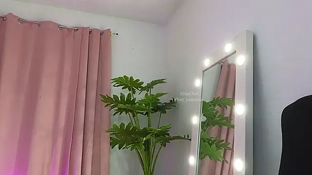 Snapshot of BabyLauritaa chatting on 04/25/26, 10:07 BabyLauritaa online show from 04/25/26, 10:07