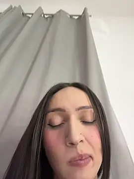 BabyLauritaa online show from 07/20/26, 06:21