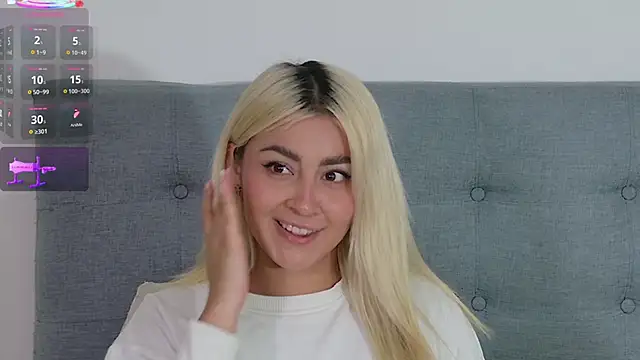 Elina Hills online show from 11/03/25, 01:01