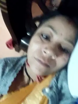 Snapshot of Sangita_g chatting on 11/24/25, 01:16 Sangita g online show from 11/24/25, 01:16