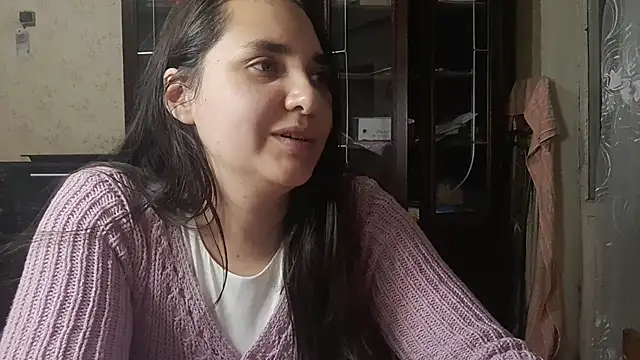 Snapshot of VoulezVous_Angel chatting on 12/02/25, 08:04 VoulezVous Angel online show from 12/02/25, 08:04