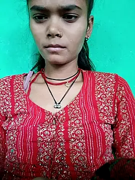 Snapshot of Hot_sutr chatting on 11/02/25, 05:32 Hot sutr online show from 11/02/25, 05:32