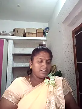 suganthi143 online show from 11/20/25, 04:18