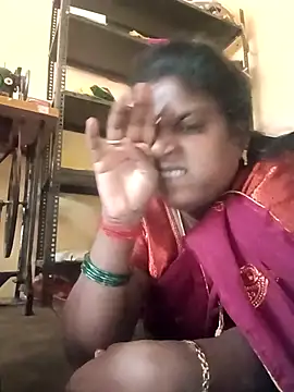 suganthi143 online show from 11/30/25, 09:57