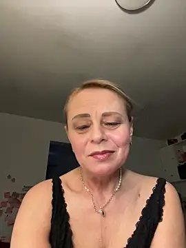 Snapshot of ToriLove777 chatting on 11/24/25, 10:53 ToriLove777 online show from 11/24/25, 10:53