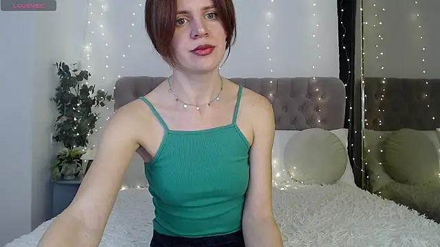 Sandra angel  online show from 12/14/25, 11:09