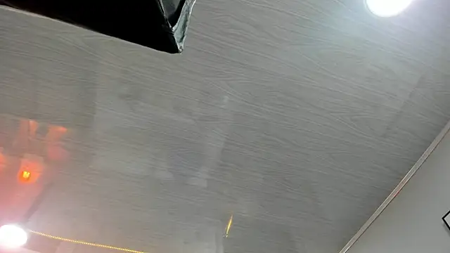 scarlett leblanc  online show from 06/24/26, 11:20