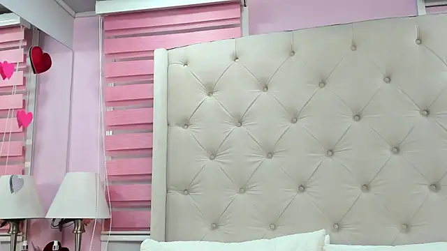 scarlett leblanc  online show from 07/25/26, 12:14
