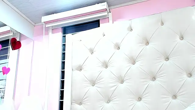scarlett leblanc  online show from 07/28/26, 11:50