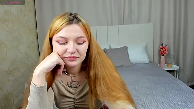 Snapshot of AnnaXPeach chatting on 11/10/25, 01:04 AnnaXPeach online show from 11/10/25, 01:04