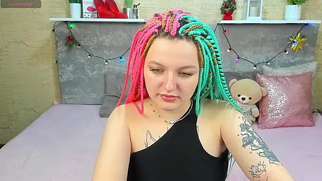 Snapshot of AnnaXPeach chatting on 12/18/25, 12:49 AnnaXPeach online show from 12/18/25, 12:49