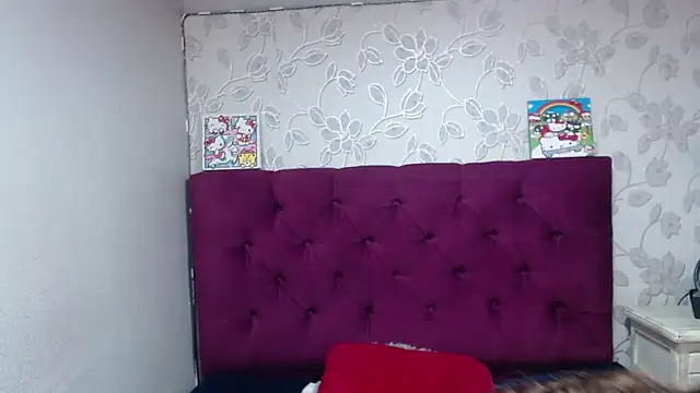Snapshot of selenabustamante chatting on 07/19/26, 11:03 selenabustamante online show from 07/19/26, 11:03