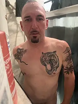 Snapshot of RobsBigD chatting on 11/20/25, 06:57 RobsBigD online show from 11/20/25, 06:57