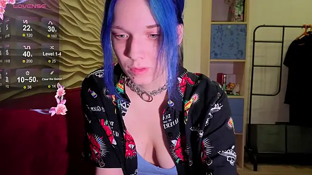 Snapshot of Marci_n chatting on 11/22/25, 08:08 Marci n online show from 11/22/25, 08:08