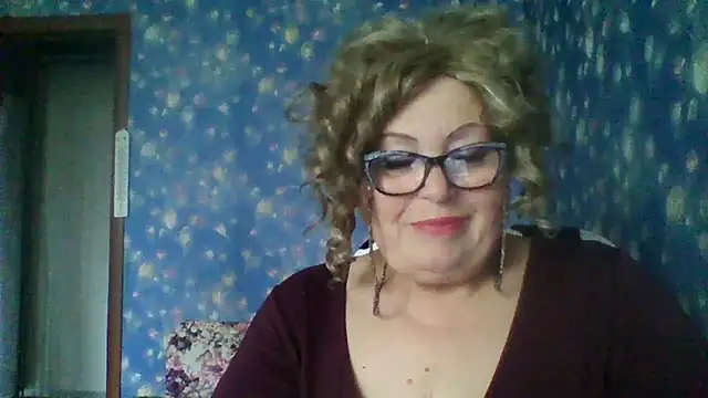 Milaniya606 online show from 11/15/25, 07:27