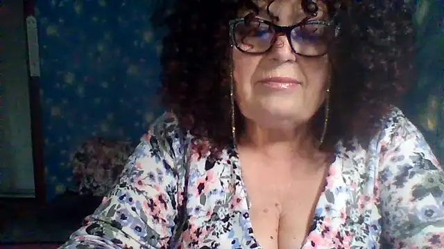 Milaniya606 online show from 11/21/25, 01:43