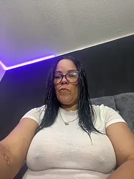 sofia lopez70 online show from 05/28/26, 10:40