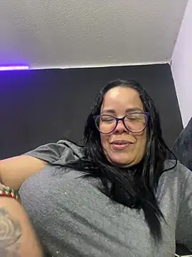 sofia lopez70 online show from 08/04/26, 12:25