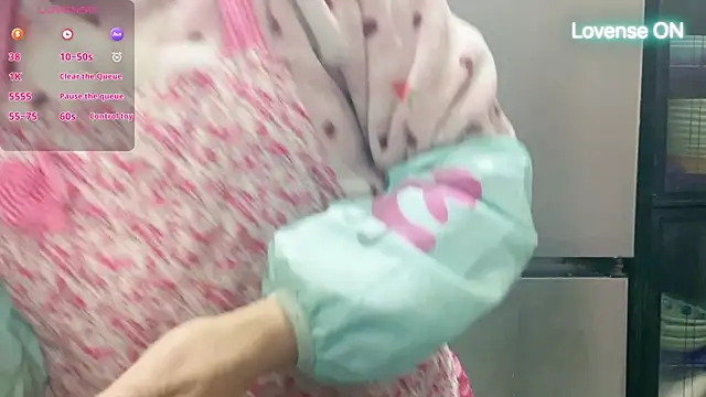 0xiaosu0 online show from 11/30/25, 09:13