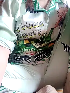 Snapshot of codaivensong chatting on 11/08/25, 02:56 codaivensong online show from 11/08/25, 02:56