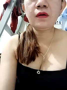 Snapshot of codaivensong chatting on 11/11/25, 02:50 codaivensong online show from 11/11/25, 02:50