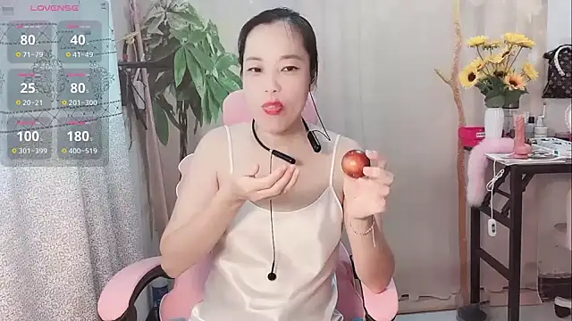 Lingling-Baby520 online show from 07/15/26, 12:05