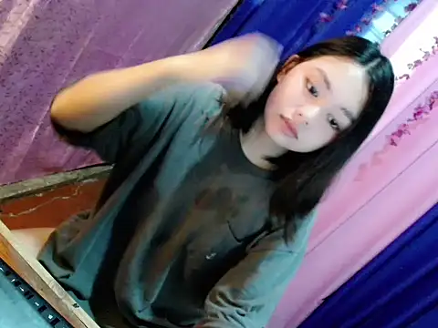 Snapshot of lustfullakim chatting on 11/28/25, 05:21 lustfullakim online show from 11/28/25, 05:21