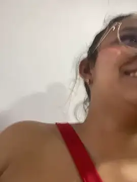 liahot69 online show from 05/19/26, 12:49