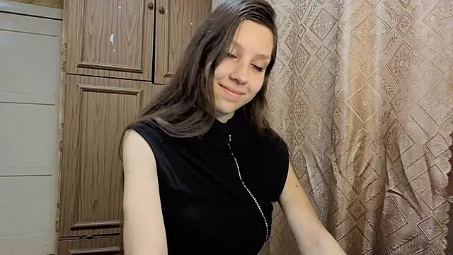 LahomaSassano online show from 11/17/25, 11:10