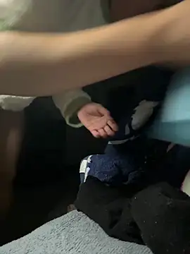 Snapshot of daaqnn chatting on 12/05/25, 02:03 daaqnn online show from 12/05/25, 02:03