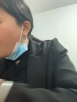 Snapshot of daaqnn chatting on 04/29/26, 11:47 daaqnn online show from 04/29/26, 11:47