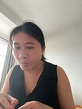 Snapshot of daaqnn chatting on 06/11/26, 12:32 daaqnn online show from 06/11/26, 12:32