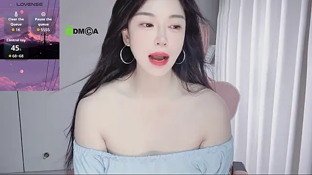 YunShan-33 online show from 05/15/26, 04:52