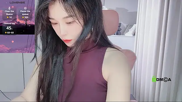 YunShan-33 online show from 05/25/26, 04:29