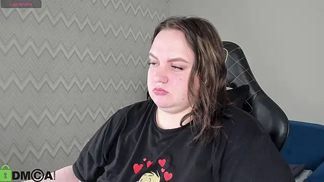 Snapshot of bbwsexis chatting on 11/21/25, 05:44 bbwsexis online show from 11/21/25, 05:44