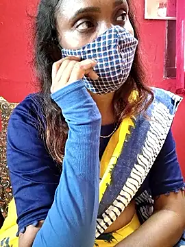 Snapshot of Queen-dhivya chatting on 12/02/25, 04:29 Queen-dhivya online show from 12/02/25, 04:29