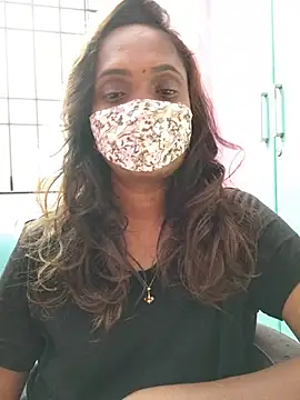 Queen-dhivya online show from 07/28/26, 04:19