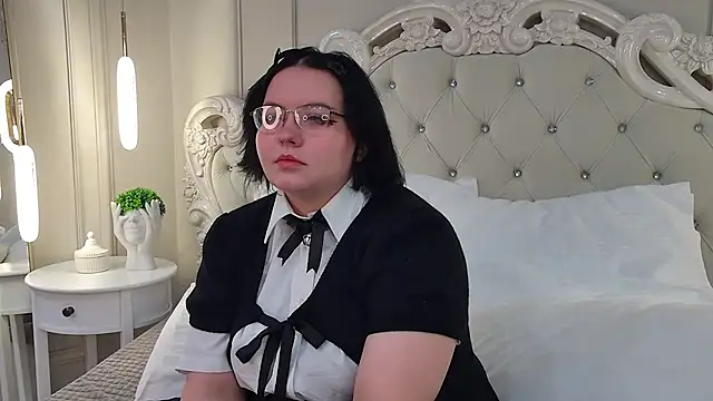 Snapshot of JennyBloom chatting on 11/22/25, 07:40 JennyBloom online show from 11/22/25, 07:40