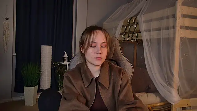 Snapshot of ElinVale chatting on 05/31/26, 06:53 ElinVale online show from 05/31/26, 06:53