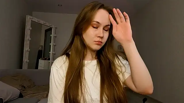 Snapshot of ElinVale chatting on 07/02/26, 11:55 ElinVale online show from 07/02/26, 11:55