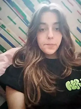 Snapshot of mooreenaa23 chatting on 11/01/25, 10:06 mooreenaa23 online show from 11/01/25, 10:06