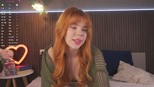 Snapshot of foxyriss chatting on 02/14/26, 06:21 foxyriss online show from 02/14/26, 06:21