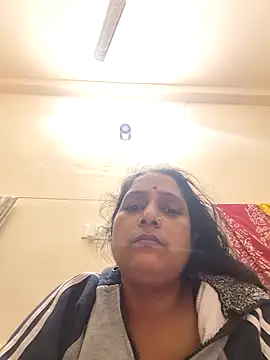 Snapshot of Hot-Sana2 chatting on 11/06/25, 01:06 Hot-Sana2 online show from 11/06/25, 01:06